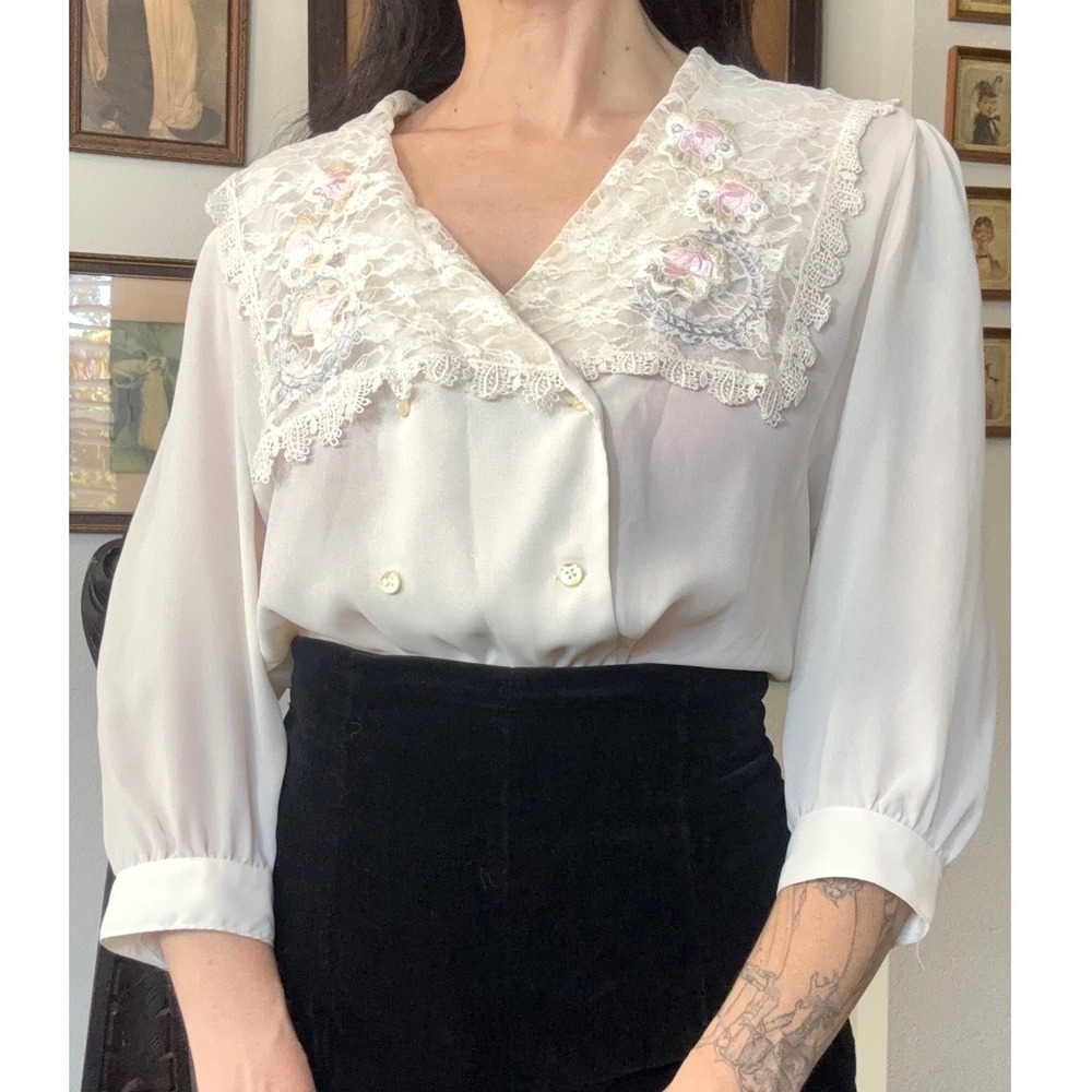 Vintage 80s 90s Nilani Cream Lace Collar Blouse Pink floral Embroidery
